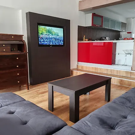 Aparthotel Nana *