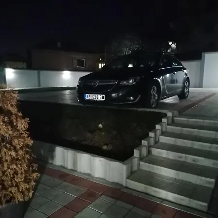 Nana Soko Banja
